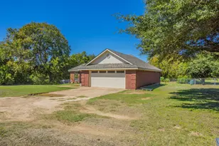 4930 Spring Valley Rd, Lorena, TX 76655 - Photo 23