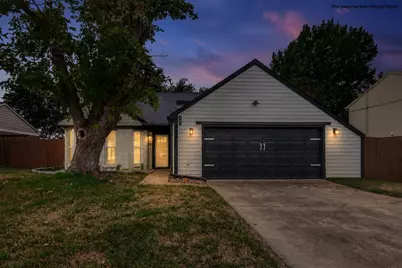 506 Caraway Lane, Euless, TX 76039 - Photo 1