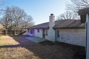 5605 Trails Edge Dr, Arlington, TX 76017 - Photo 23