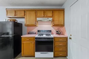 204 Ausborn St, Eddy, TX 76524 - Photo 15