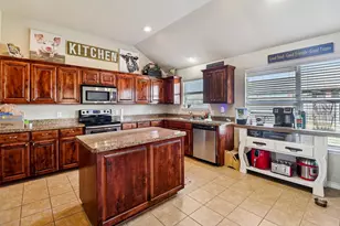 8221 Mule Deer Run, Fort Worth, TX 76179 - Photo 5
