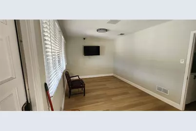 1050 N Belt Line Road #103, Mesquite, TX 75149 - Photo 13