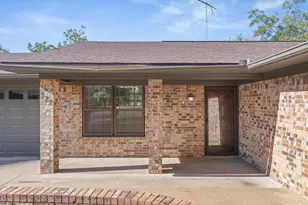 322 Juanita Ave, Wills Point, TX 75169 - Photo 5