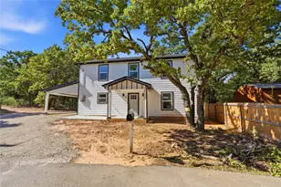 327 Boone, Alvarado, TX 76009 - Photo 5