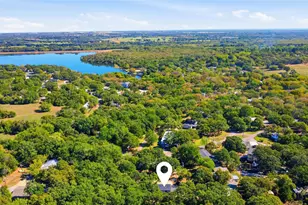 327 Boone, Alvarado, TX 76009 - Photo 29