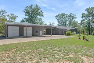 1143 VZ County Road 4602, Ben Wheeler, TX 75754 - Photo 31