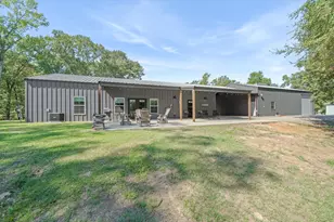 1143 VZ County Road 4602, Ben Wheeler, TX 75754 - Photo 27