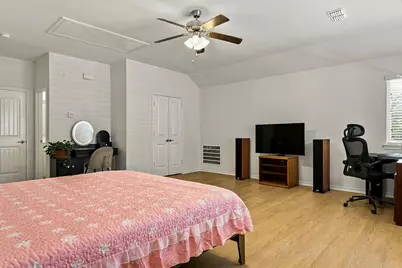 9220 Bronze Meadow Drive, Fort Worth, TX 76131 - Photo 19