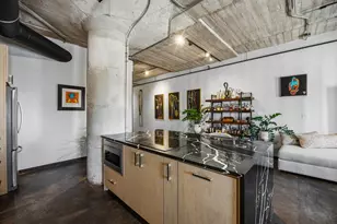 1122 Jackson St, Dallas, TX 75202 - Photo 15