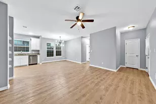 2909 S Scullin Ave, Denison, TX 75020 - Photo 7
