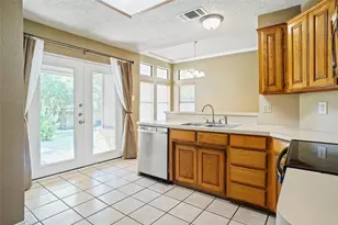 1109 W Hills Terrace, Saginaw, TX 76179 - Photo 7