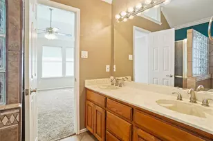 1109 W Hills Terrace, Saginaw, TX 76179 - Photo 11