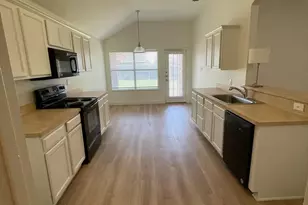 2049 Sunny Side Dr, Little Elm, TX 75068 - Photo 15