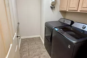 236 Bexar Dr, Lewisville, TX 75067 - Photo 27