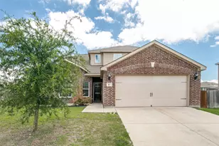 215 Silver Leaf Dr, Princeton, TX 75407 - Photo 3
