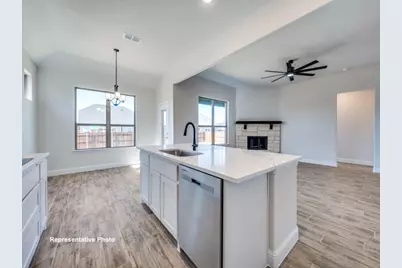 325 Skeen Peak Drive, Springtown, TX 76082 - Photo 7