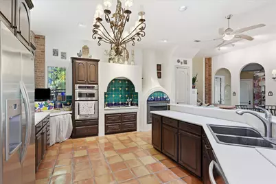 800 Oakwood Court, Highland Village, TX 75077 - Photo 13