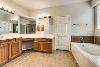 9304 Regal Oaks Drive, McKinney, TX 75072 - Photo 15