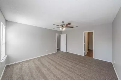 3750 Meadowbrook Drive, Fort Worth, TX 76103 - Photo 27
