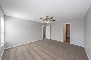 3750 Meadowbrook Dr, Fort Worth, TX 76103 - Photo 27