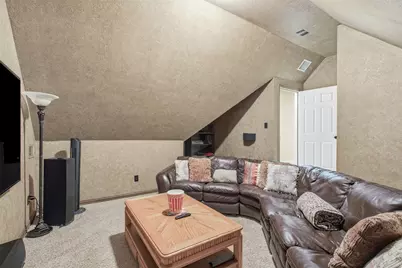 9204 Hailey Court, North Richland Hills, TX 76182 - Photo 33