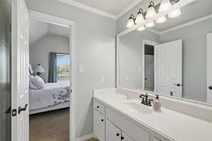 9204 Hailey Ct, North Richland Hills, TX 76182 - Photo 31