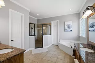 9204 Hailey Ct, North Richland Hills, TX 76182 - Photo 21