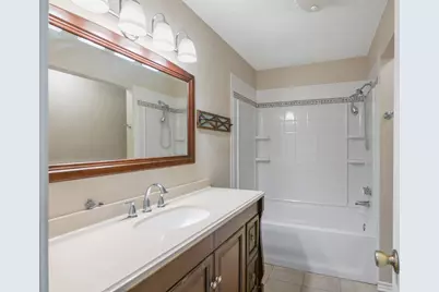 6410 Willow Springs Drive, Arlington, TX 76001 - Photo 17