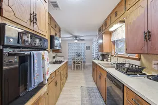 [Address not provided], Ennis, TX 75119 - Photo 15