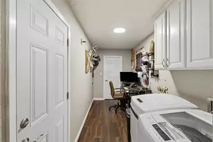 2609 Oaks Dr, Granbury, TX 76049 - Photo 23