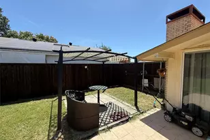 2809 Royalty Dr, Garland, TX 75044 - Photo 3