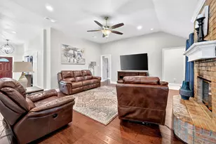 3625 Kodiak Ct, Fort Worth, TX 76137 - Photo 11