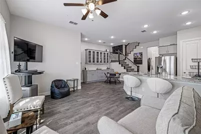 1451 Perrin Lane, Farmers Branch, TX 75234 - Photo 7