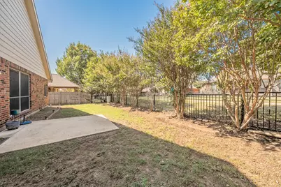 10525 Melrose Lane, Fort Worth, TX 76244 - Photo 33