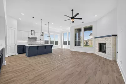 9817 Morning Cloak Drive, Denton, TX 76207 - Photo 5
