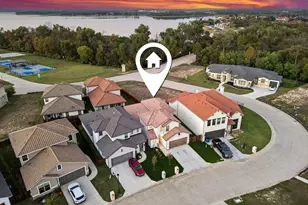 9036 Lakeside Dr, Fort Worth, TX 76179 - Photo 3