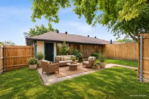 210 E Amberway Ln, Garland, TX 75040 - Photo 11
