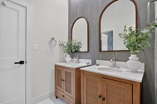 3210 Carpenter Ave, Dallas, TX 75215 - Photo 29
