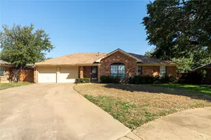 2617 Nantucket Ct, Bedford, TX 76022 - Photo 1