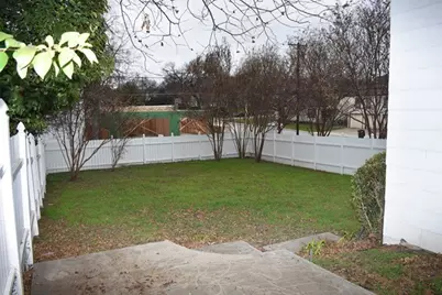 3833 Dexter Avenue, Fort Worth, TX 76107 - Photo 13