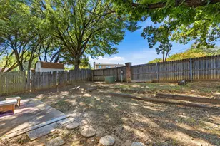 1933 Pin Oak Dr, Flower Mound, TX 75028 - Photo 17