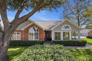 6137 Haley Ln, Fort Worth, TX 76132 - Photo 1