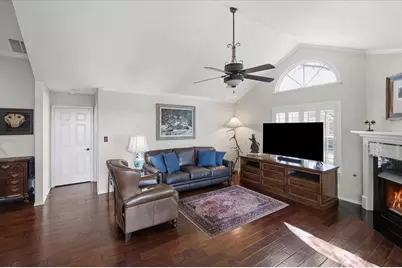 6137 Haley Lane, Fort Worth, TX 76132 - Photo 9