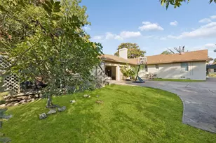132 W Kenwood Dr, Garland, TX 75041 - Photo 27