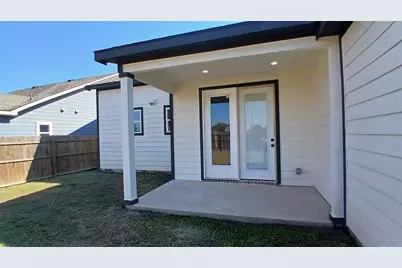 1700 E 10th Avenue, Corsicana, TX 75110 - Photo 5