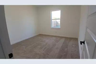 1700 E 10th Avenue, Corsicana, TX 75110 - Photo 15