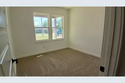 1704 E 10th Avenue, Corsicana, TX 75110 - Photo 19