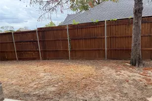 1362 Chinaberry Dr, Lewisville, TX 75077 - Photo 17
