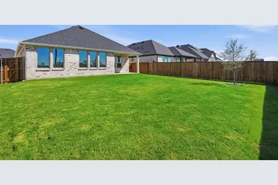 1916 Beeflower Street, Celina, TX 75009 - Photo 17