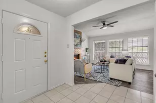 554 Briarcliff Dr, Garland, TX 75043 - Photo 3